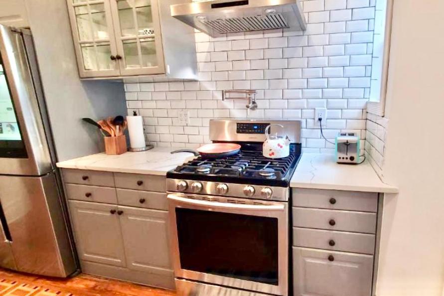 Gorgeous Victorian House!! Entire Suite In Sam'S Home New York Exterior foto